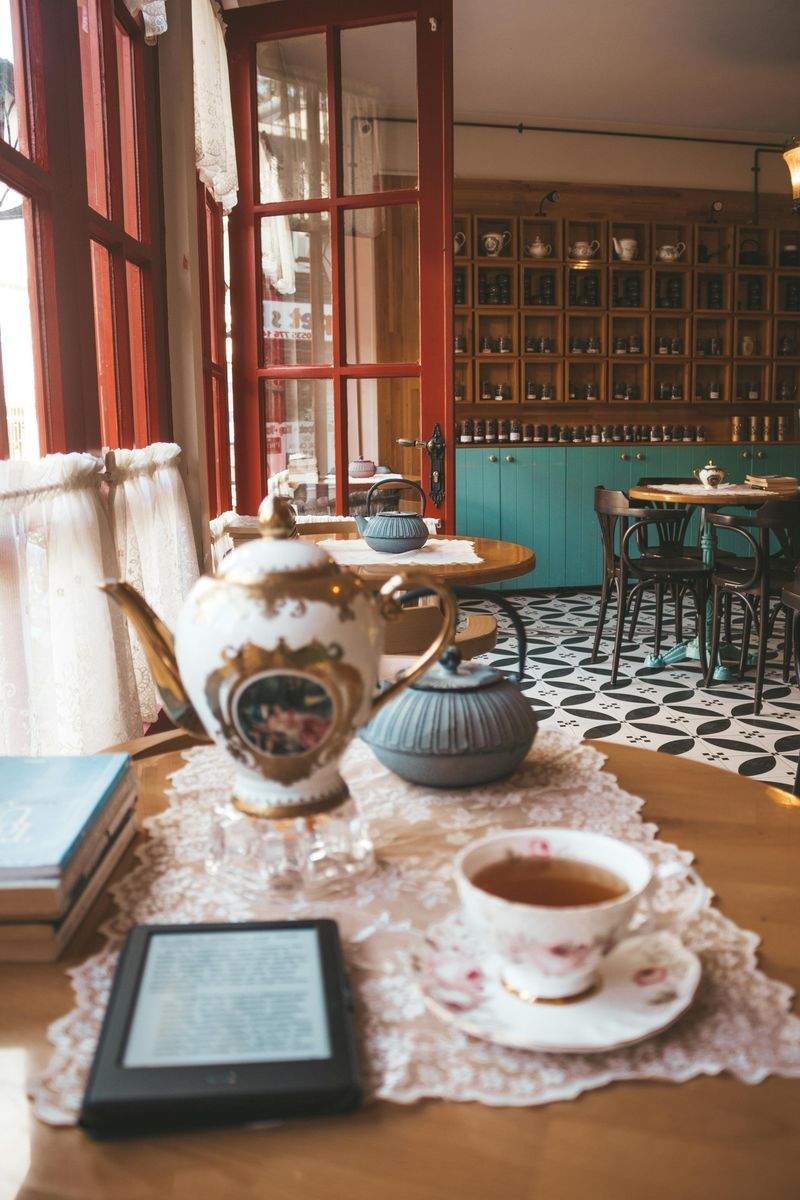 Buchcafé Seitenklang 3